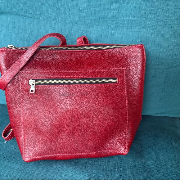 Portland leather tote backpack in chili red - Picture 1 of 4